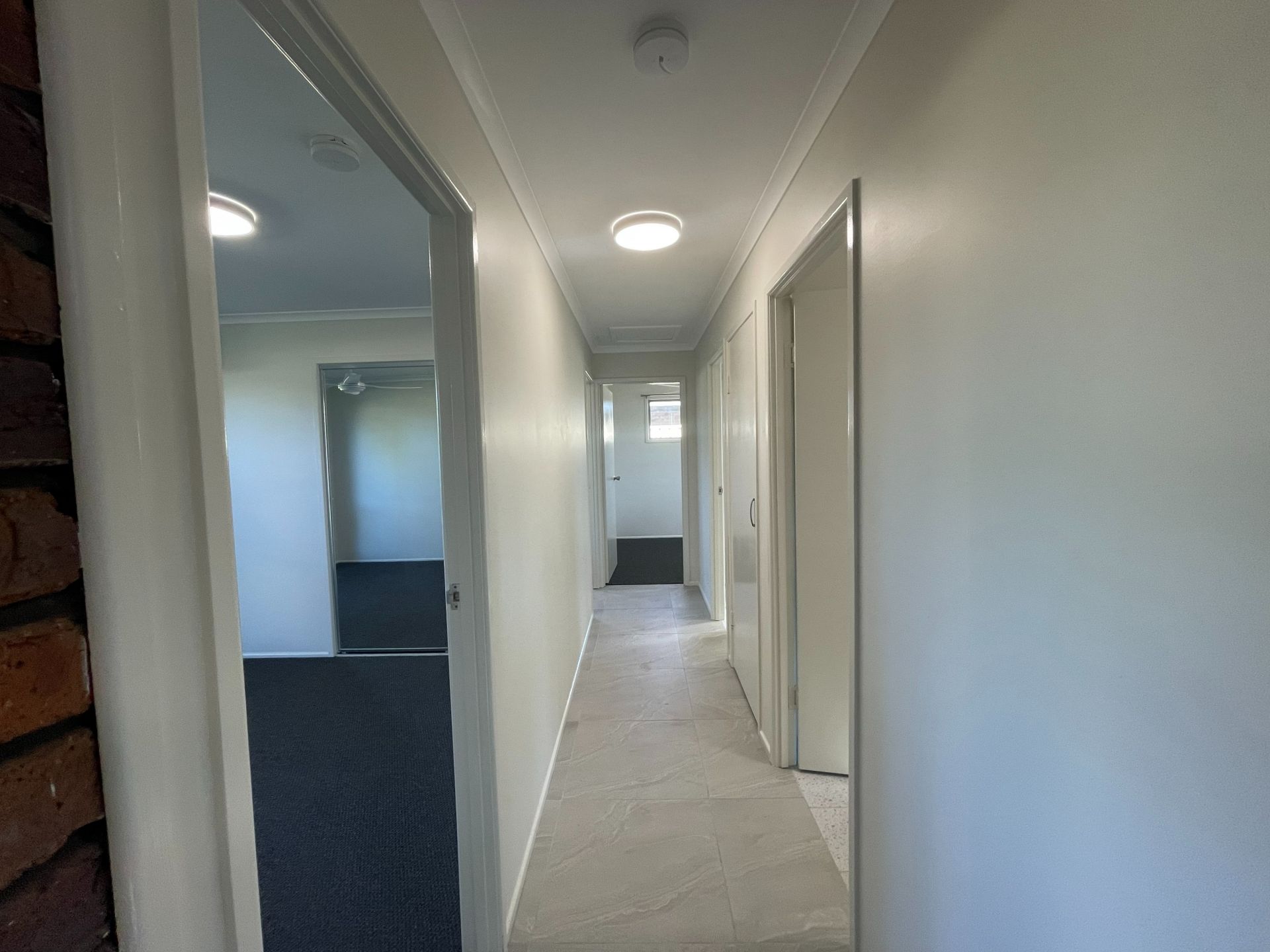 8 Wilby Pl, Emerald QLD 4720 - Thumbnail 9