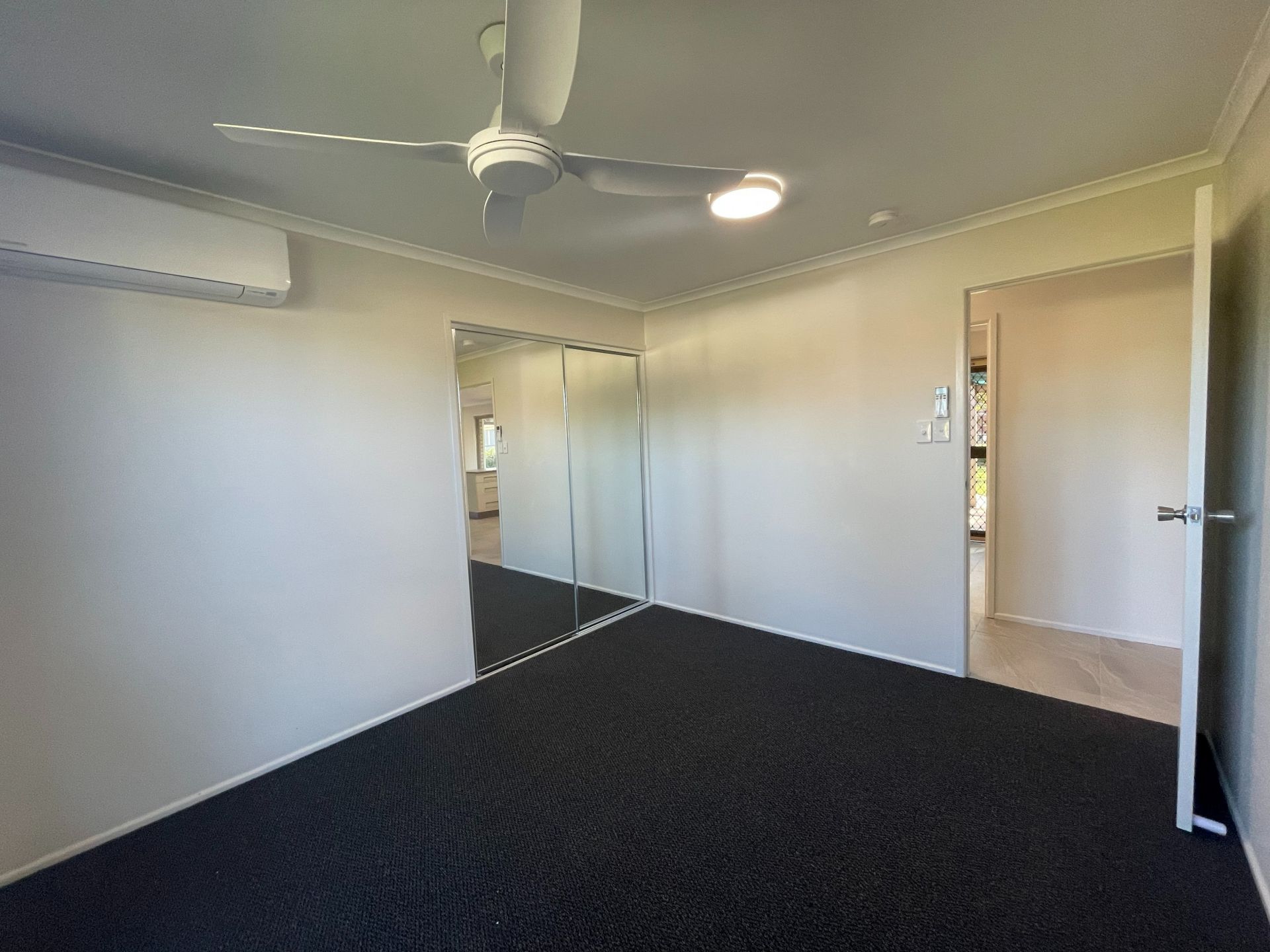 8 Wilby Pl, Emerald QLD 4720 - Thumbnail 10