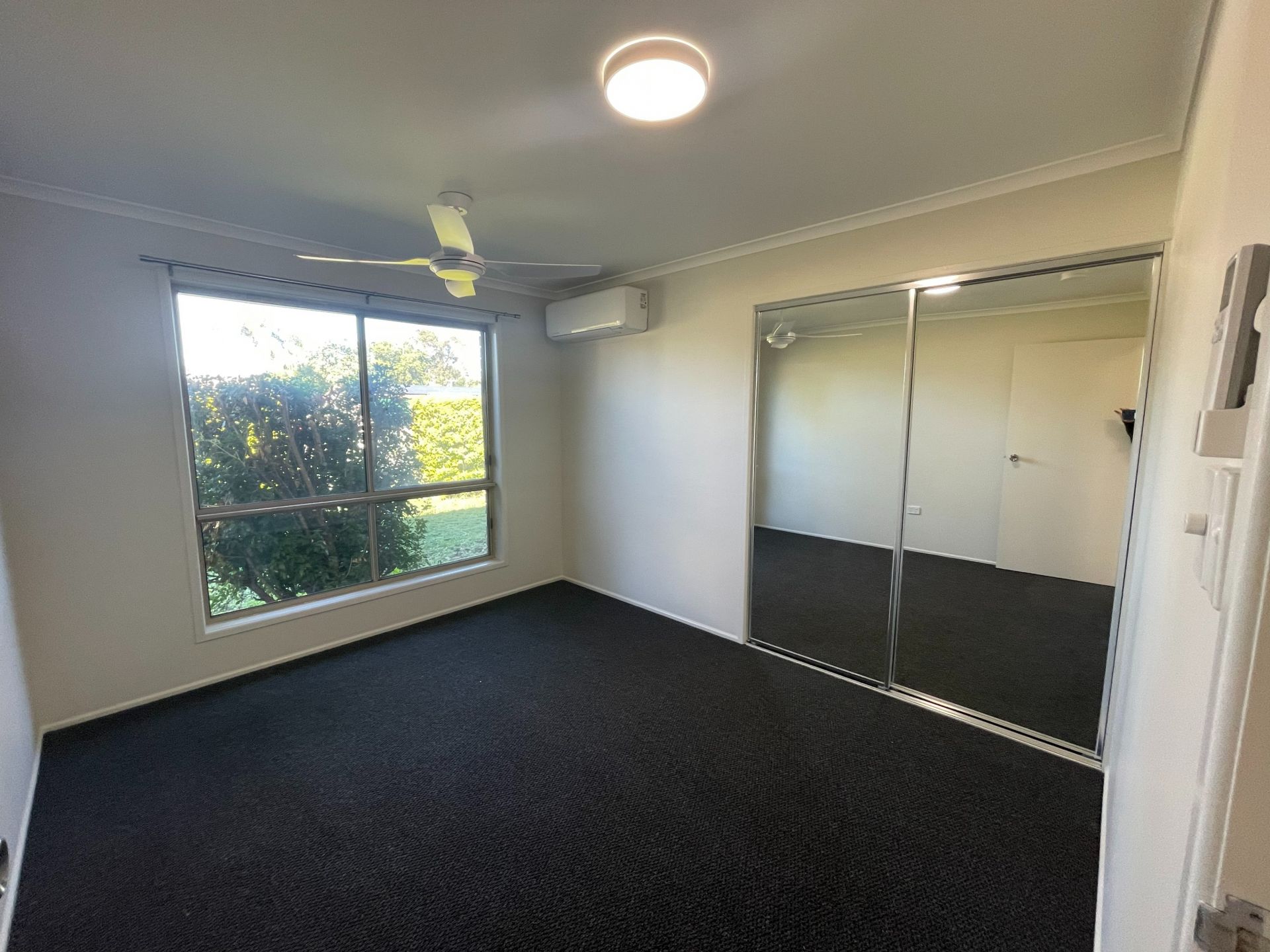 8 Wilby Pl, Emerald QLD 4720 - Thumbnail 11
