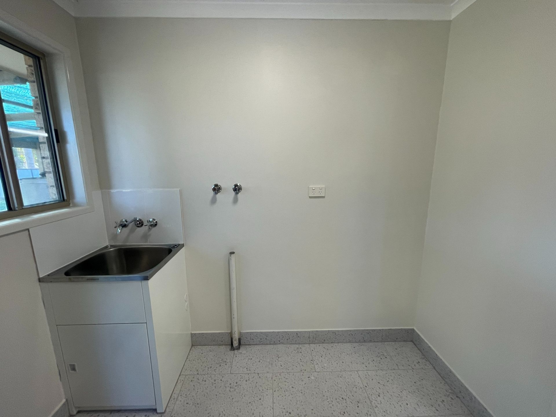 8 Wilby Pl, Emerald QLD 4720 - Thumbnail 18