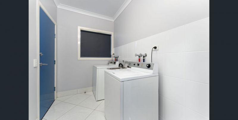 19 Huntley St, Capella QLD 4723 - Thumbnail 9