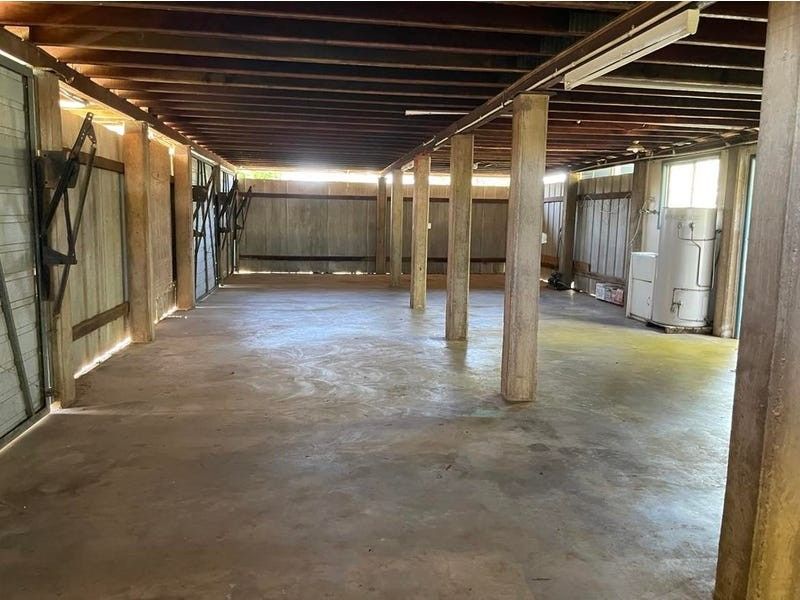 26 Old Airport Dr, Emerald QLD 4720 - Thumbnail 23