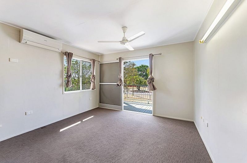 93 Anakie St, Emerald QLD 4720 - Thumbnail 10