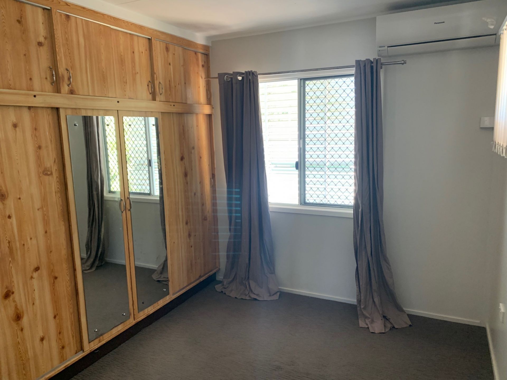 93 Anakie St, Emerald QLD 4720 - Thumbnail 13