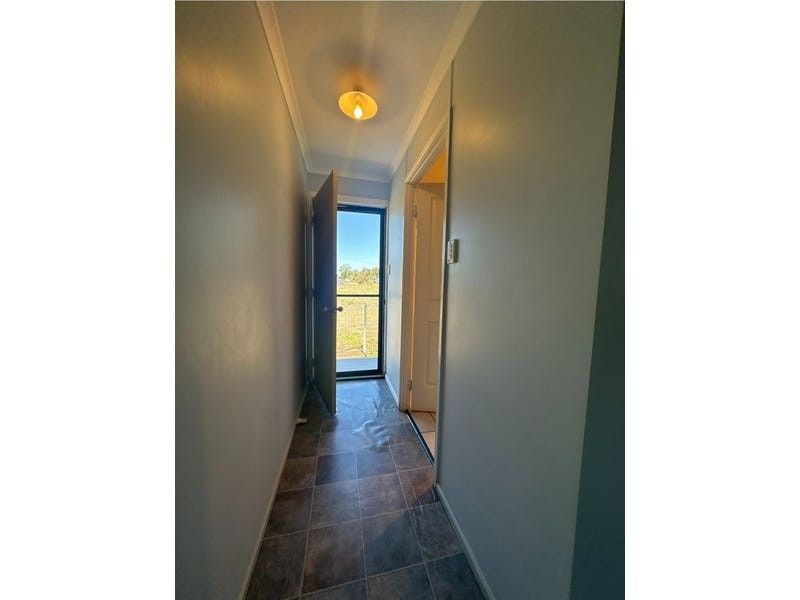 Unit 6 / 24 Conran St, Capella QLD 4723 - Thumbnail 2