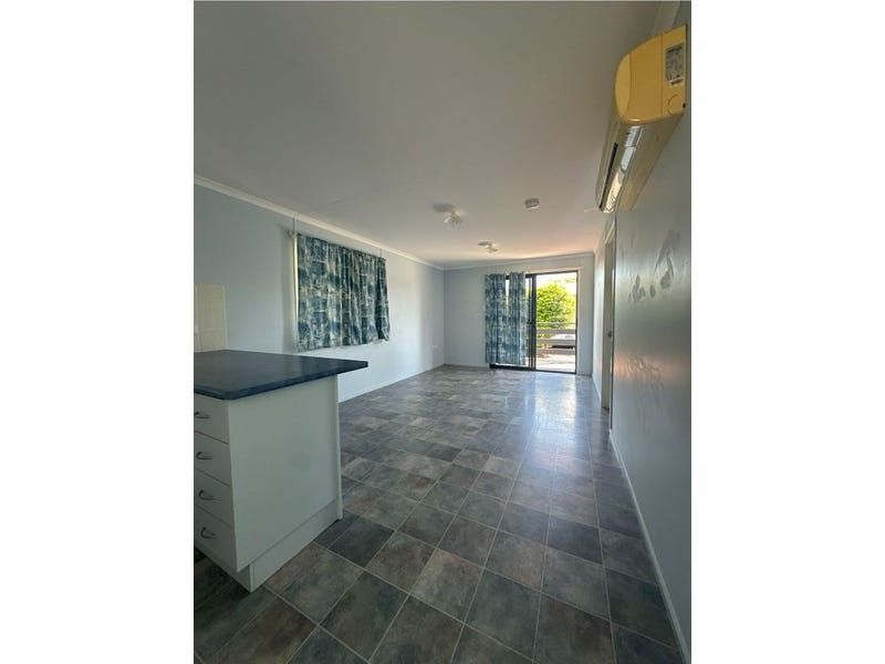 Unit 6 / 24 Conran St, Capella QLD 4723 - Thumbnail 4