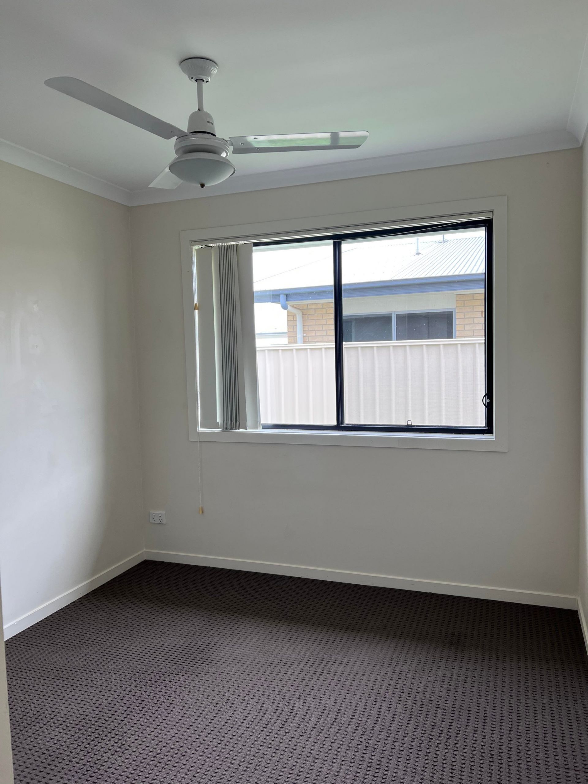 14 Jade St, Emerald QLD 4720 - Thumbnail 13