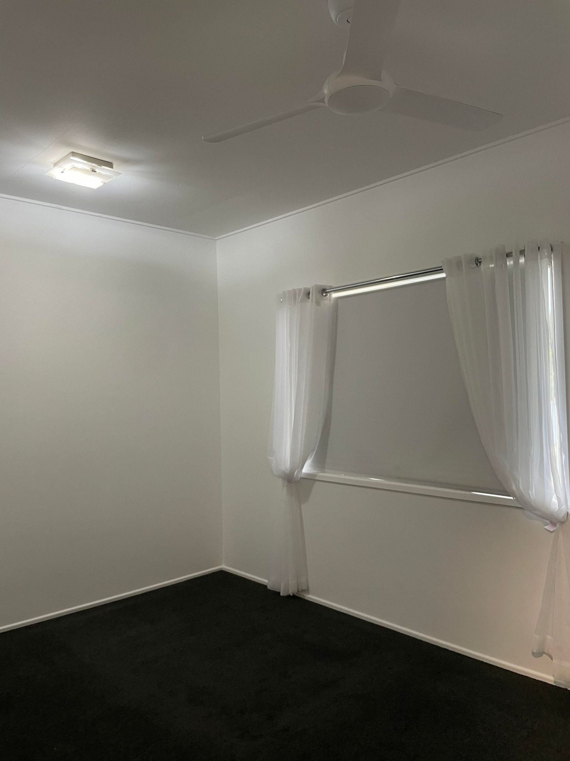 2 Pryor Pl, Emerald QLD 4720 - Thumbnail 14