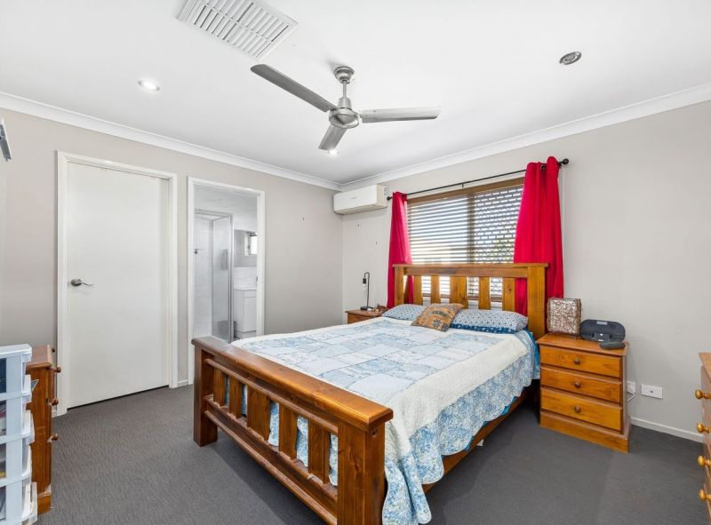 11 Louisa Ct, Emerald QLD 4720 - Thumbnail 10