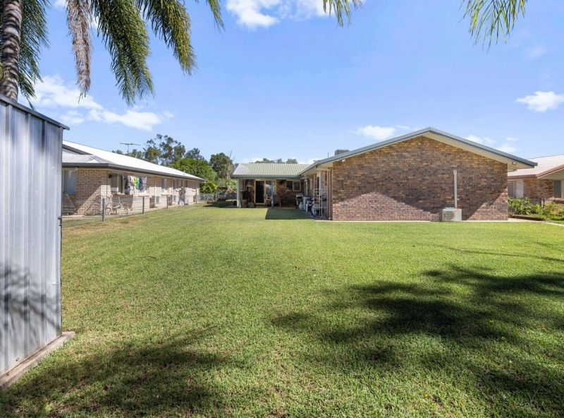 11 Louisa Ct, Emerald QLD 4720 - Thumbnail 17