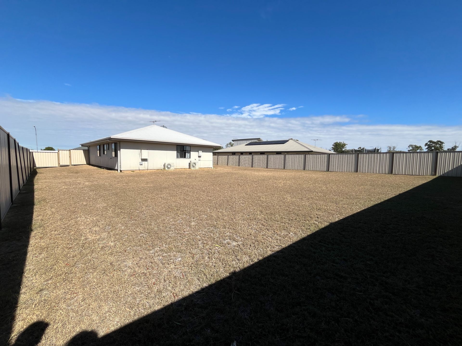 1 Newman Dr, Emerald QLD 4720 - Thumbnail 12