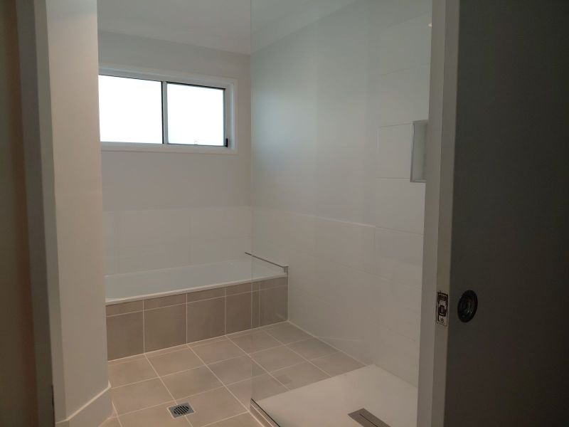 7 Park Av, Emerald QLD 4720 - Thumbnail 14