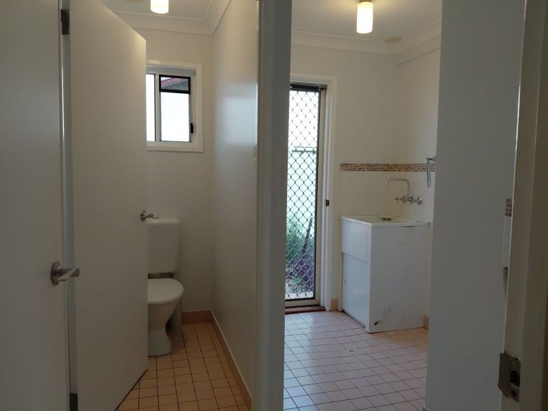 7 Park Av, Emerald QLD 4720 - Thumbnail 15