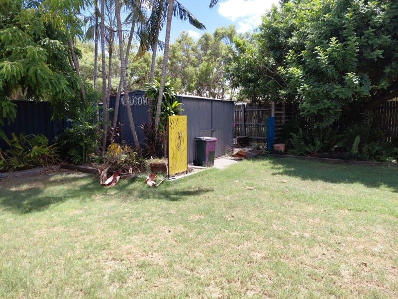 7 Park Av, Emerald QLD 4720 - Thumbnail 18