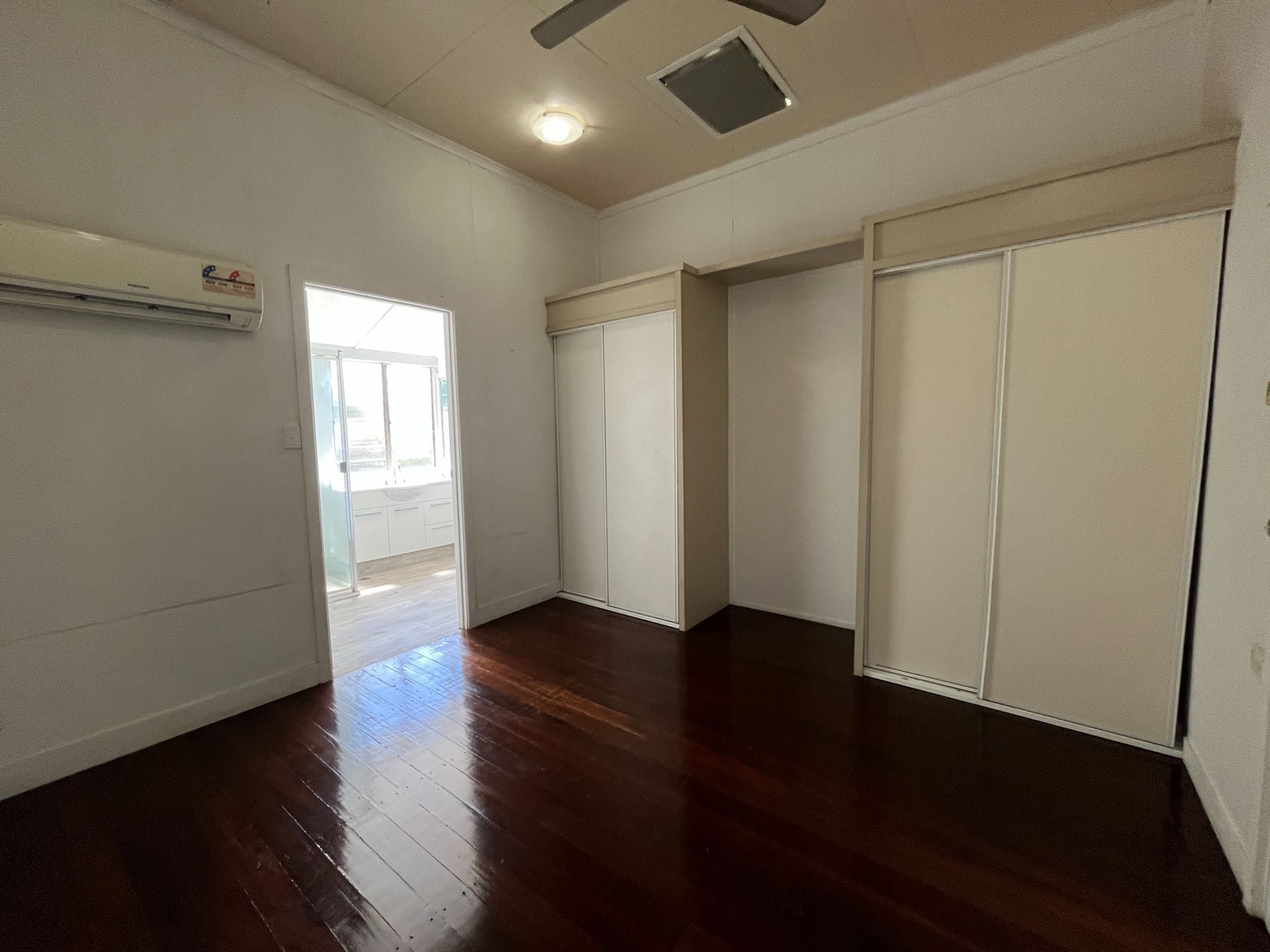 65 Retro St, Emerald QLD 4720 - Thumbnail 12