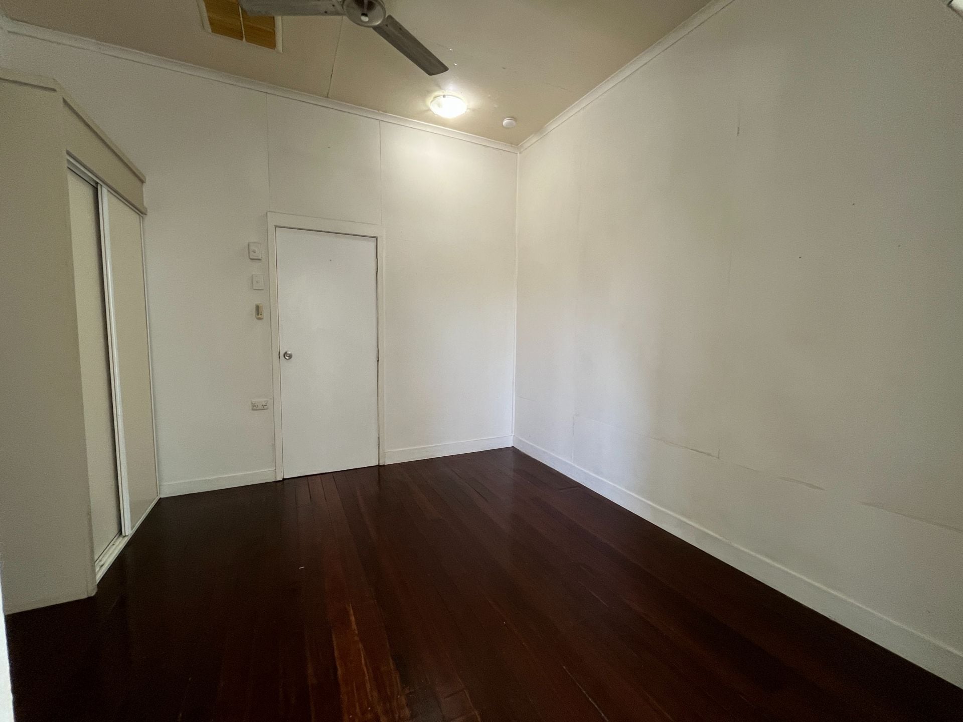 65 Retro St, Emerald QLD 4720 - Thumbnail 13