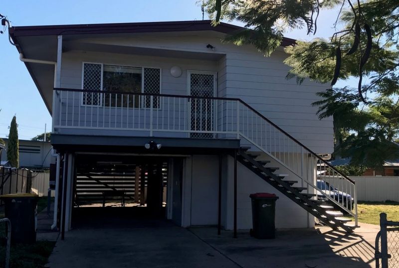 7 Delta Pine Pl, Emerald QLD 4720 - Thumbnail 2