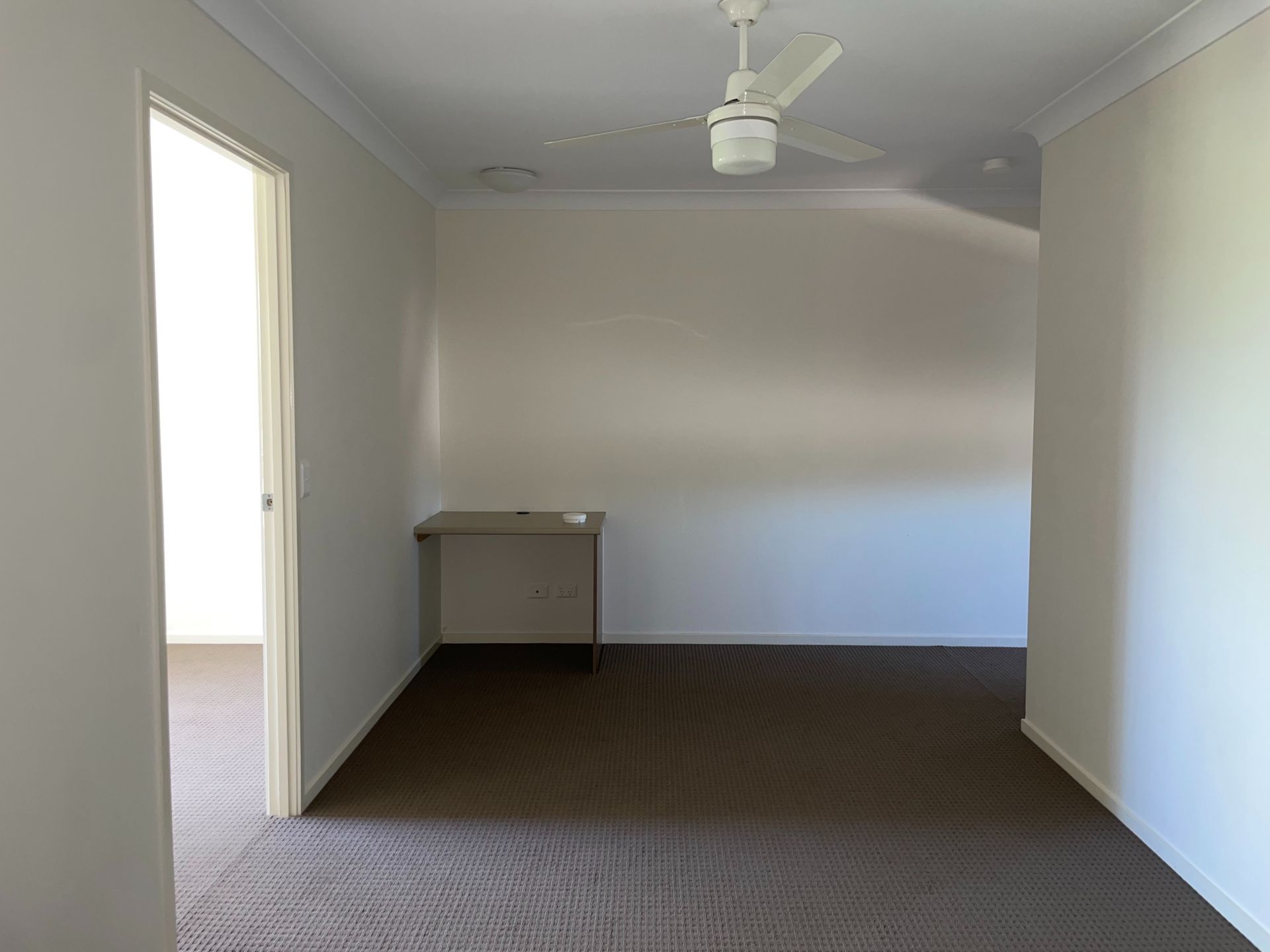 Unit 2 / 6 Sullivan St, Emerald QLD 4720 - Thumbnail 9