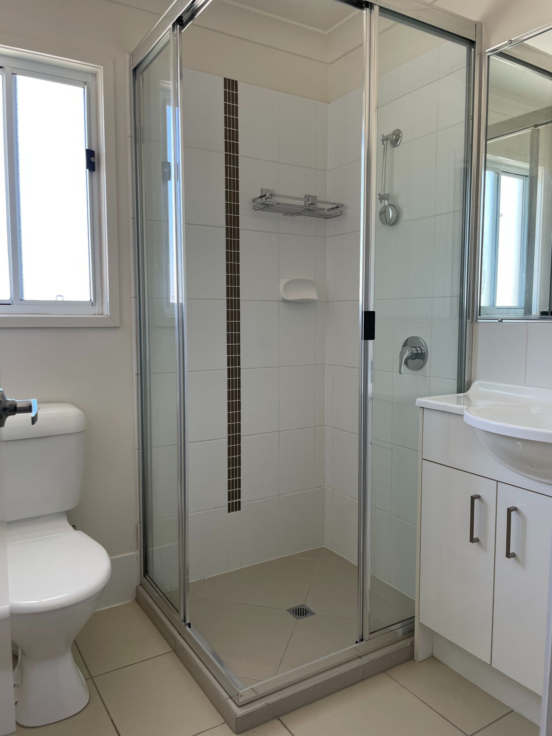 Unit 2 / 6 Sullivan St, Emerald QLD 4720 - Thumbnail 12