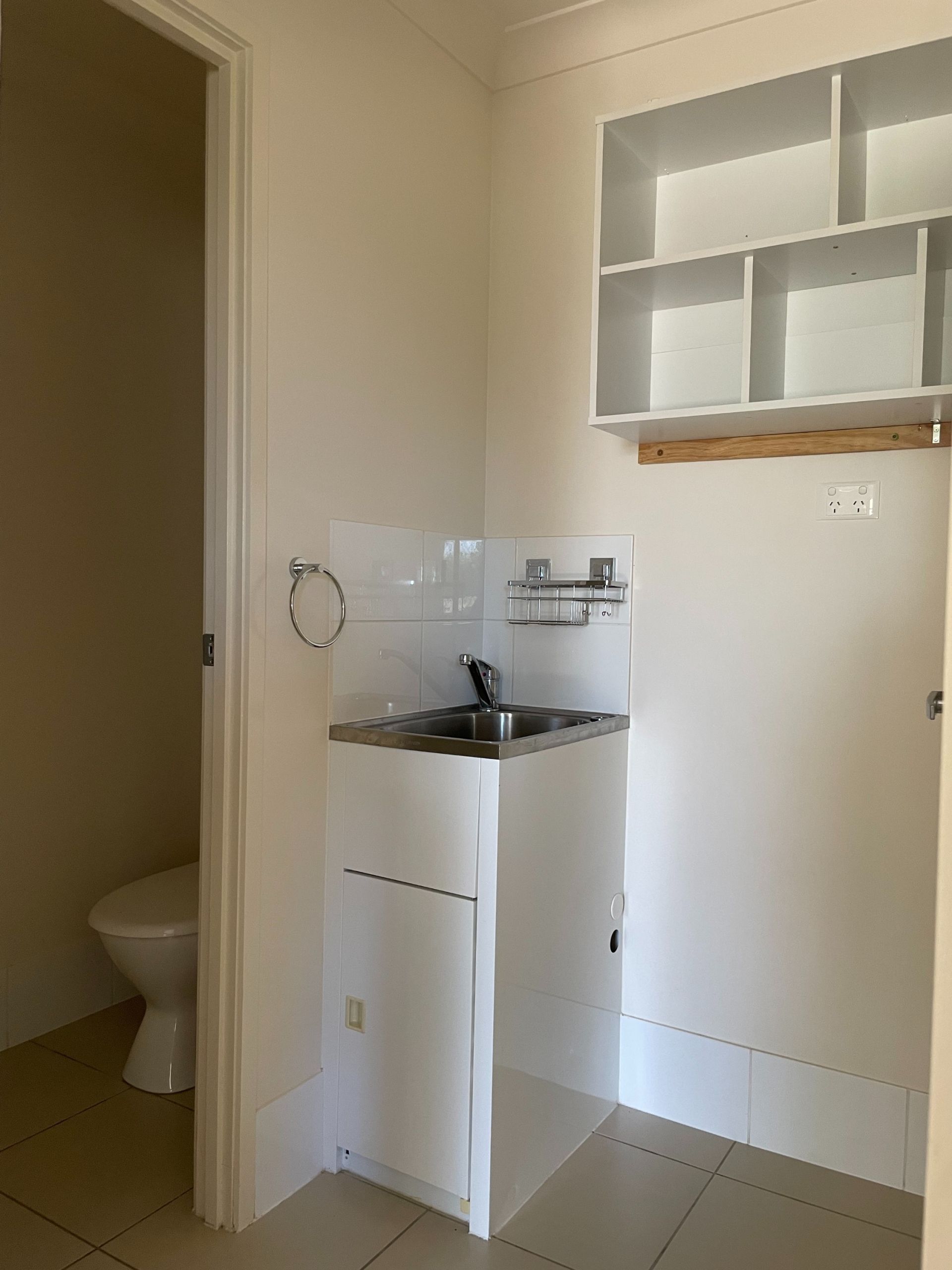 Unit 2 / 6 Sullivan St, Emerald QLD 4720 - Thumbnail 20