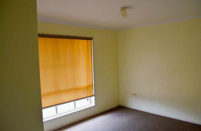 33 Jacqueline Dr, Emerald QLD 4720 - Thumbnail 7