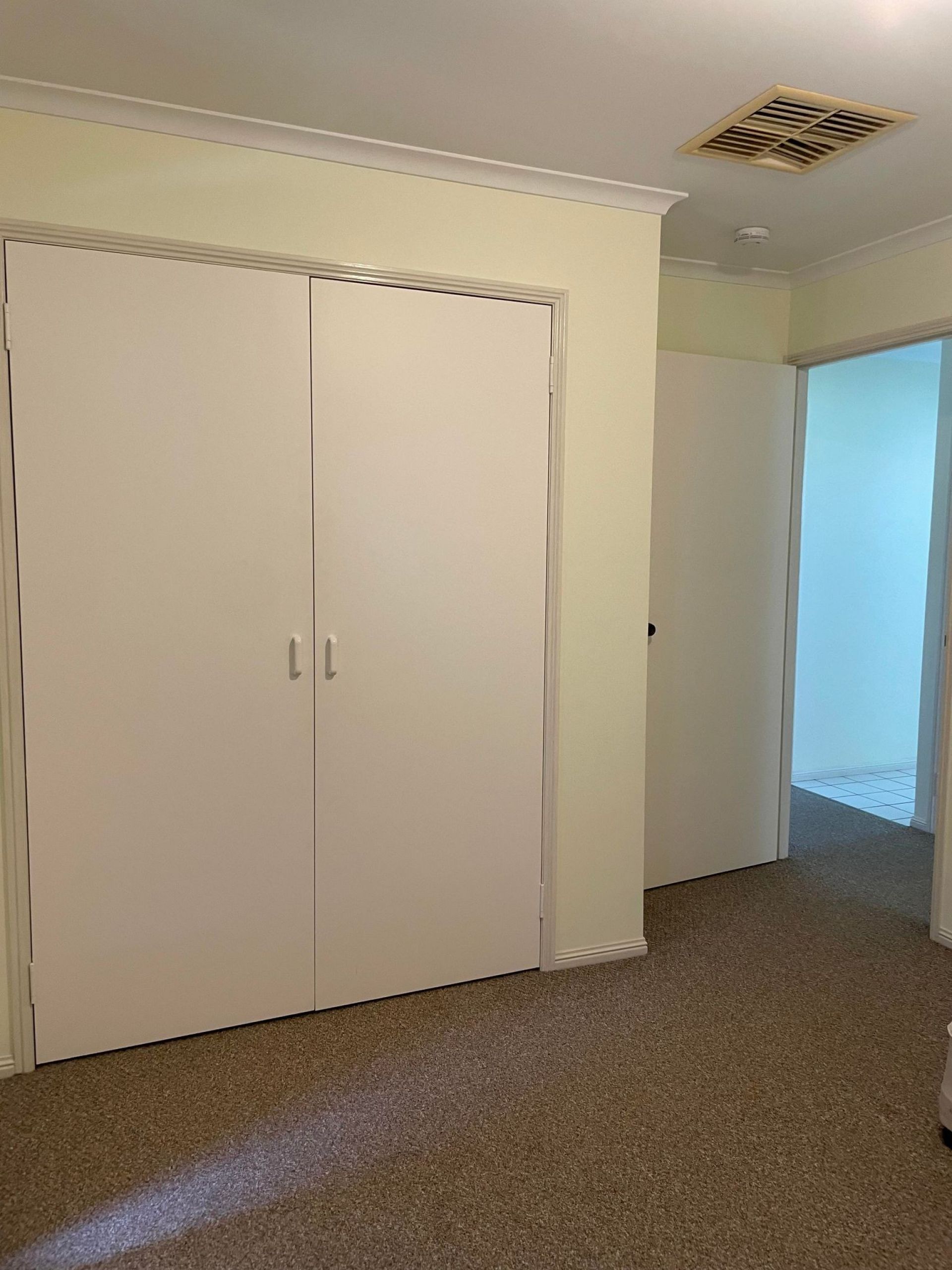 33 Jacqueline Dr, Emerald QLD 4720 - Thumbnail 8