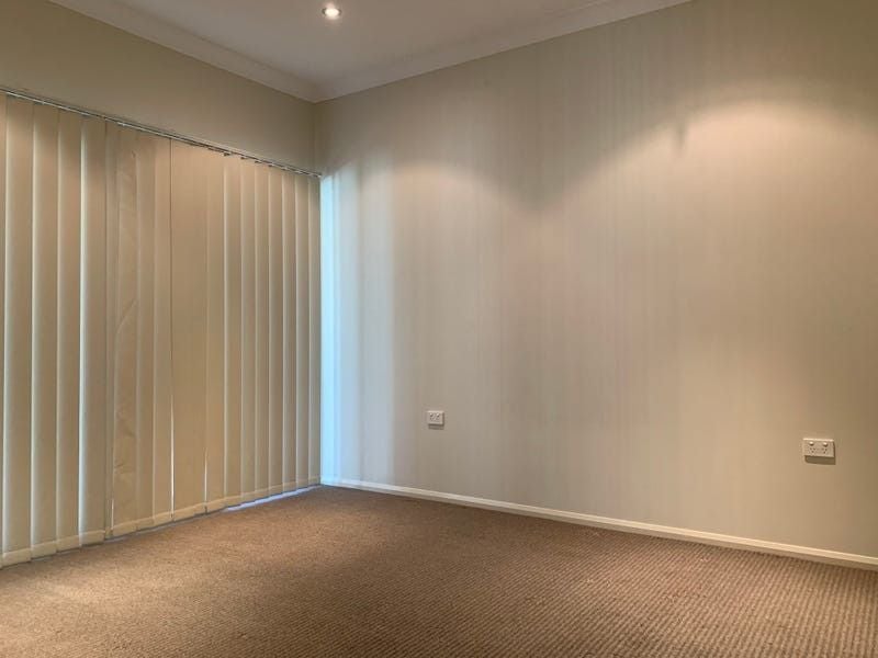 Unit 3 / 17 Mooney Cr, Emerald QLD 4720 - Thumbnail 11