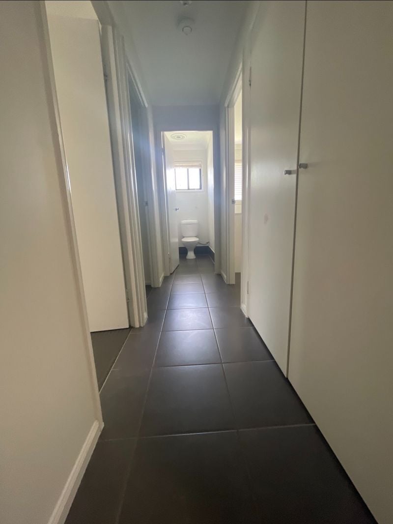 Unit 2 / 54 Lakeside Dr, Emerald QLD 4720 - Thumbnail 9
