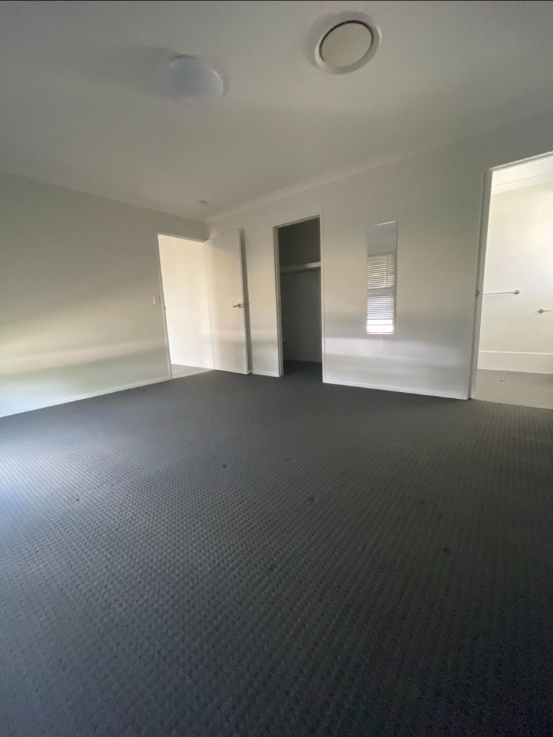 Unit 2 / 54 Lakeside Dr, Emerald QLD 4720 - Thumbnail 10