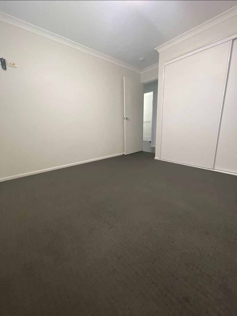 Unit 2 / 54 Lakeside Dr, Emerald QLD 4720 - Thumbnail 14