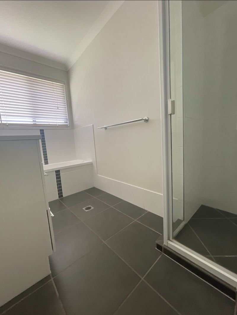 Unit 2 / 54 Lakeside Dr, Emerald QLD 4720 - Thumbnail 15