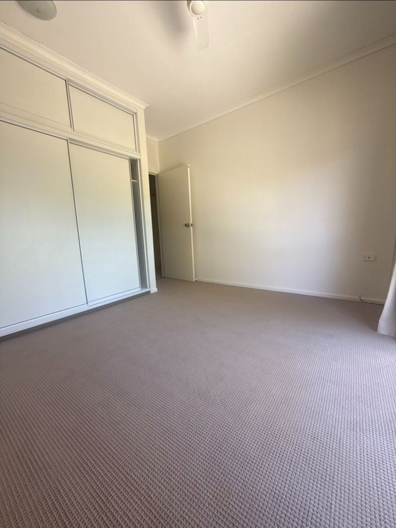 7 Andrew Pl, Emerald QLD 4720 - Thumbnail 12