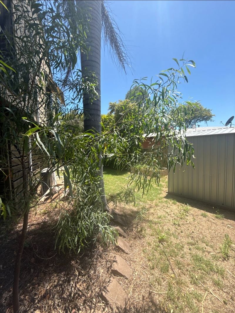7 Andrew Pl, Emerald QLD 4720 - Thumbnail 23
