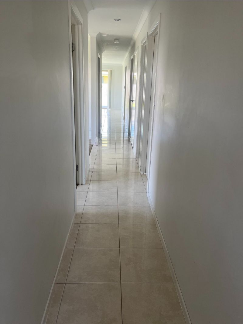 5 Jade St, Emerald QLD 4720 - Thumbnail 2